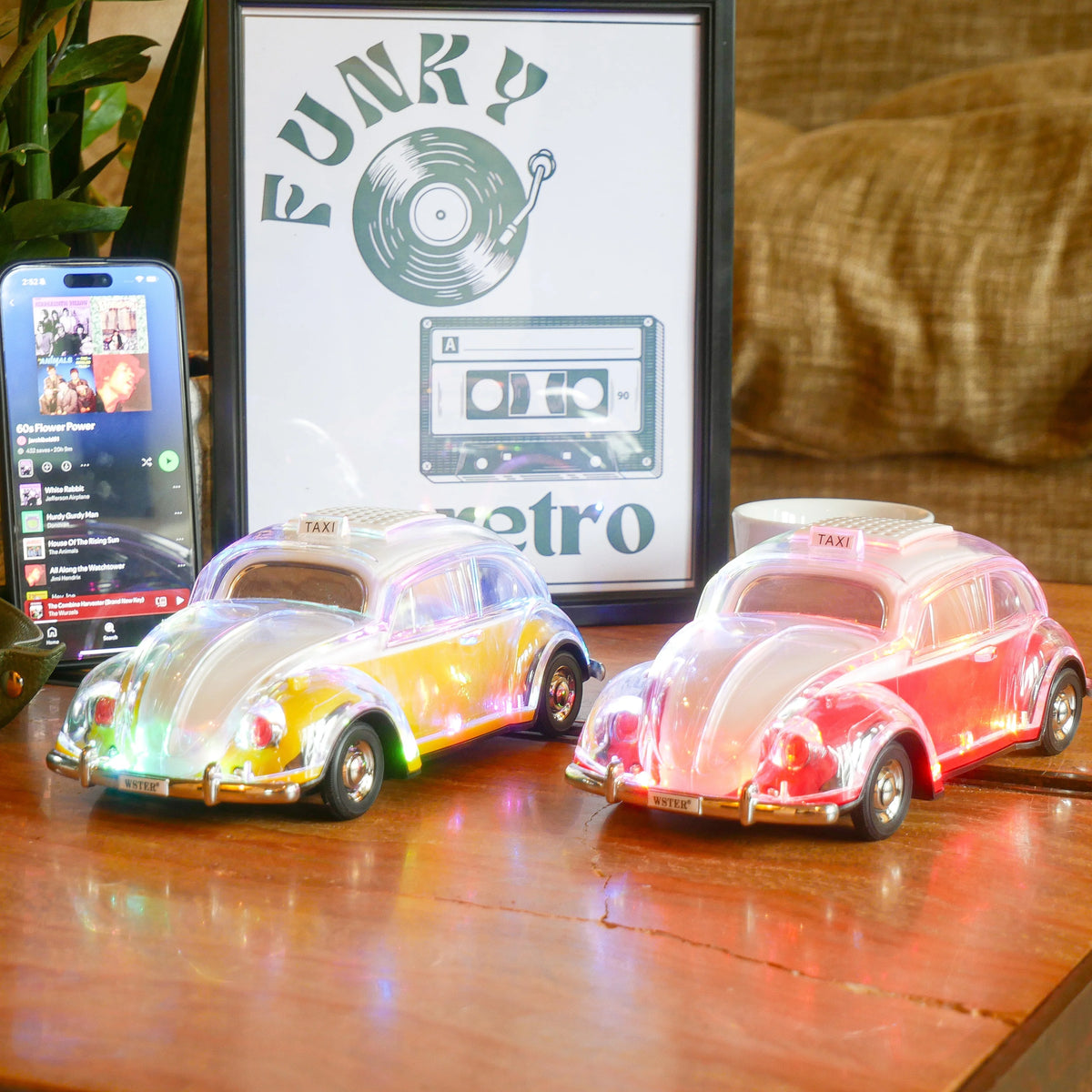 Steepletone Classic Car Bluetooth Speaker
